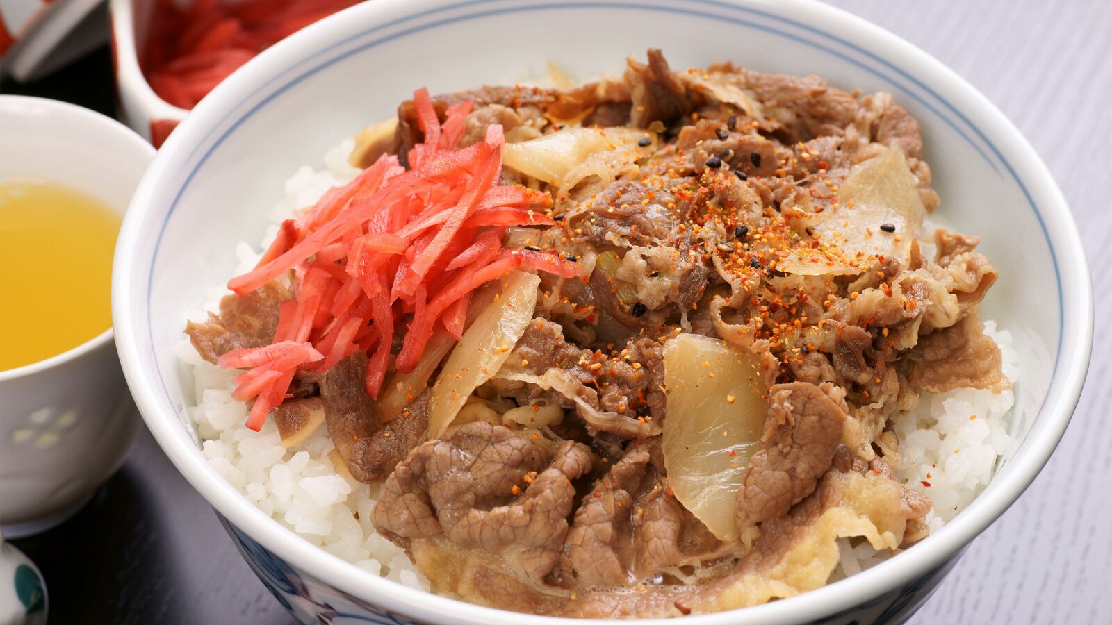 仕事のデキる人が松屋の朝定食に足繁く通い続けるワケ…どんな相手でも食いついてくる"鉄板ネタ"収集法 松屋､ルノアール､富士そば…チェーン系グルメはネタの宝庫