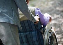 なぜ介護保険料の値上げが止まらないのか