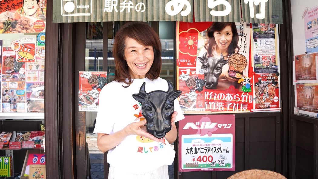 愛子さまが食べた"開けてビックリ"の駅弁とは…老舗駅弁屋が効率化の時代に｢手作り｣にこだわり続けるワケ 神武天皇陵参拝に向かう車中で広げて楽しんだ