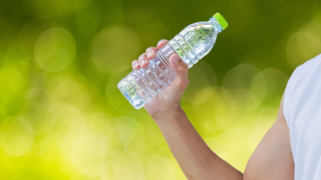 TKO木下が後輩にペットボトルを投げる人間になったのは俺のせい…相方･木本が語る｢パワハラ騒動｣の本質 すべては木下への｢些細な嫉妬｣から始まった