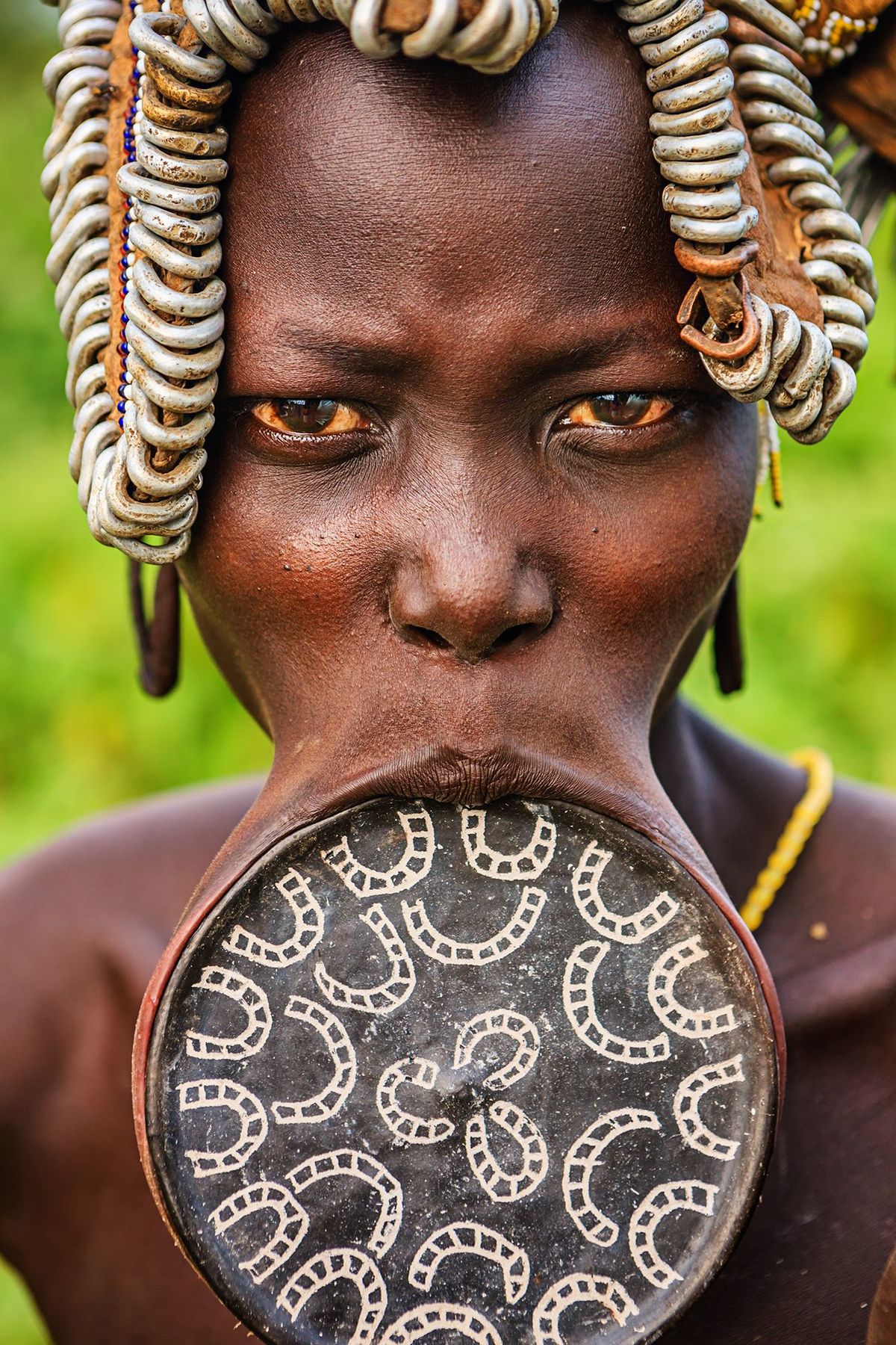 アンティークエチオピア少数民族ムルシ族の唇に入れる皿 文化的価値有 