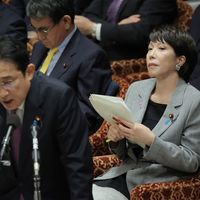 次の首相」に菅官房長官が急浮上のワケ 「令和おじさん」で脇役から主役に | PRESIDENT Online（プレジデントオンライン）