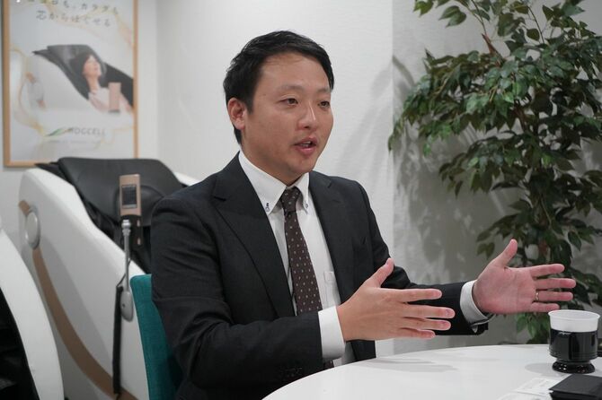 当時の様子を語る城田充晴社長