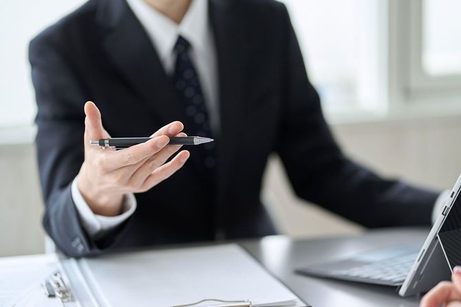 面談で質問する人