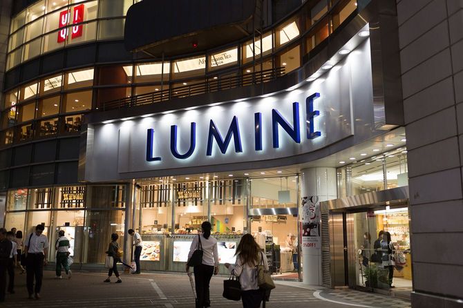 2015年9月18日、東京、ルミネ