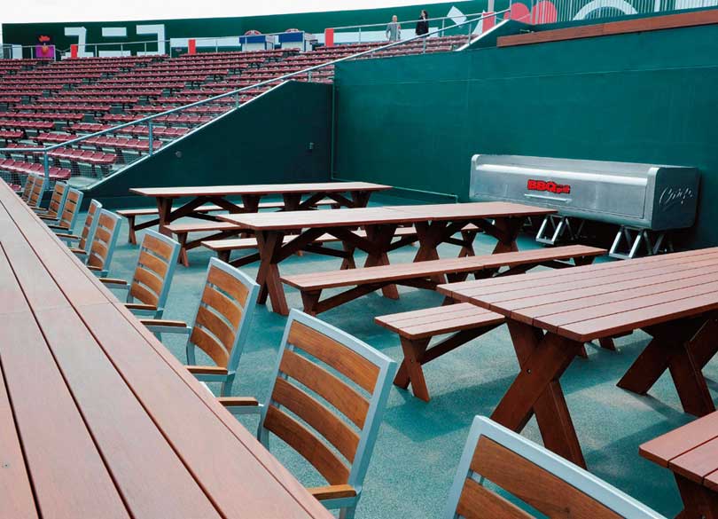 観戦券入手困難な地方球場のヤバい仕掛け 観客が一体化する「祭り」の舞台