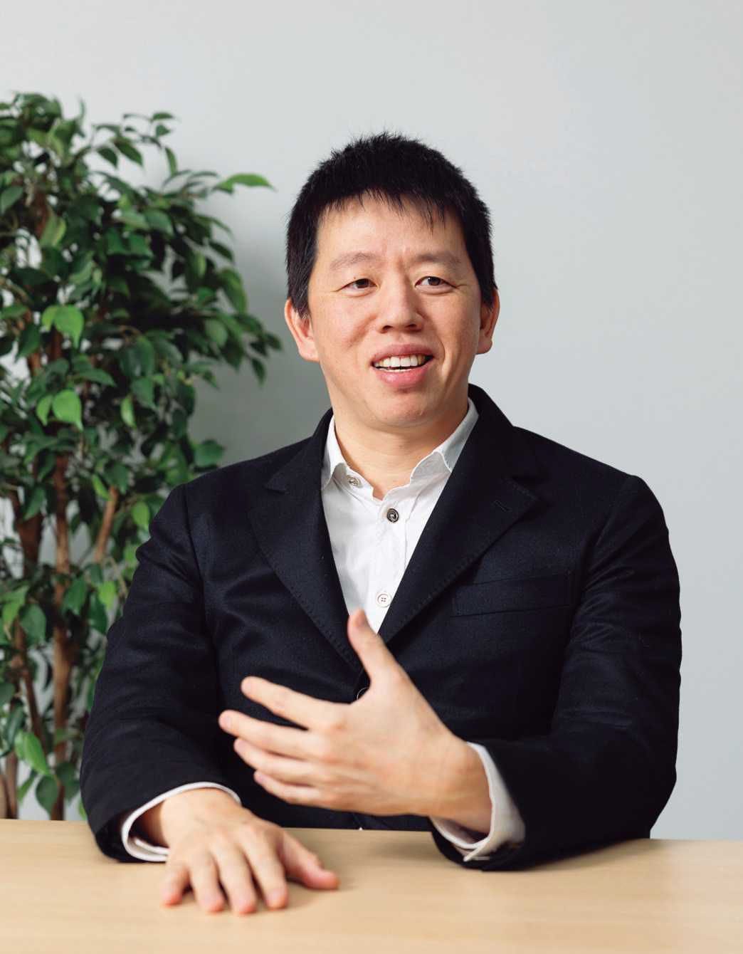 父親の｢カリスマ経営｣からの脱却…ジャパネットを急成長させた2代目社長