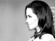 アンジーが決断した「乳房・卵巣・卵管」を切除するという選択