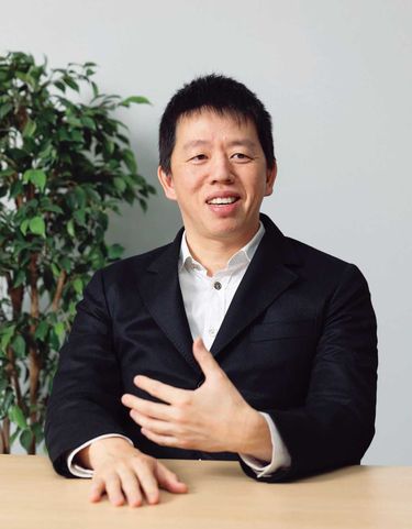 父親の｢カリスマ経営｣からの脱却…ジャパネットを急成長させた2代目社長