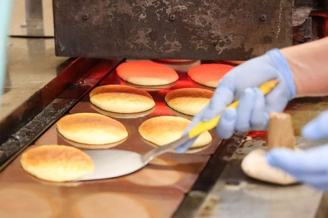 もちもち感の秘密は原材料の黄金比率