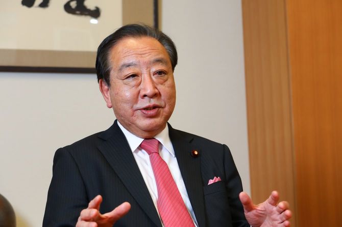 インタビューに応じる野田佳彦氏