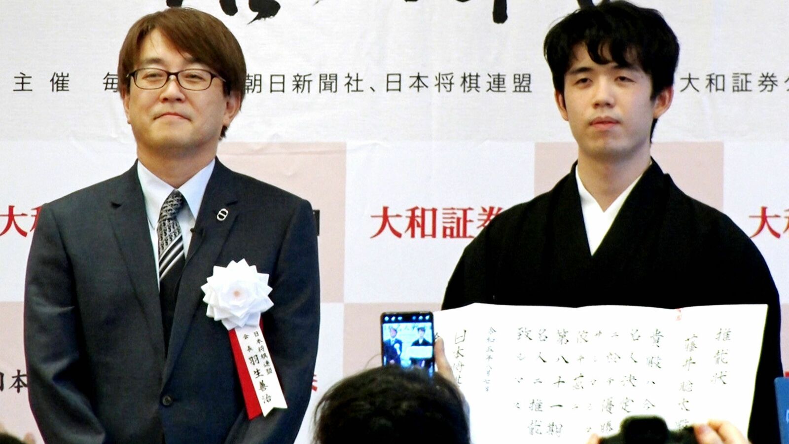 ｢本当に頭のいい人｣はここが違う…10代の藤井聡太の将棋を見て､永世七冠･羽生善治が語った｢印象的な言葉｣ ｢このやり方で勝てた｣という経験にあまり意味はない