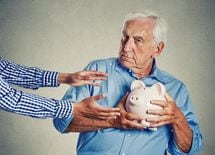 不審電話を切れない人はなぜ切れないのか