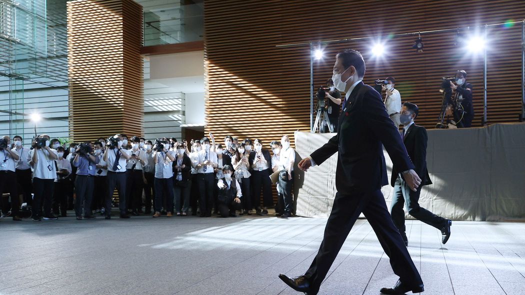 ｢まさか岸田政権の支持率がこんなに低いとは…｣世論を甘くみていた自民党の大誤算 ｢振り向けば麻生内閣｣という現実