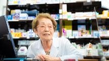 ｢もう生きるのがつらい｣そんなお客さんに世界最高齢98歳の薬剤師がかける"ある言葉"