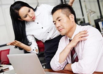 女性部下の訴えに対応する3テクニック