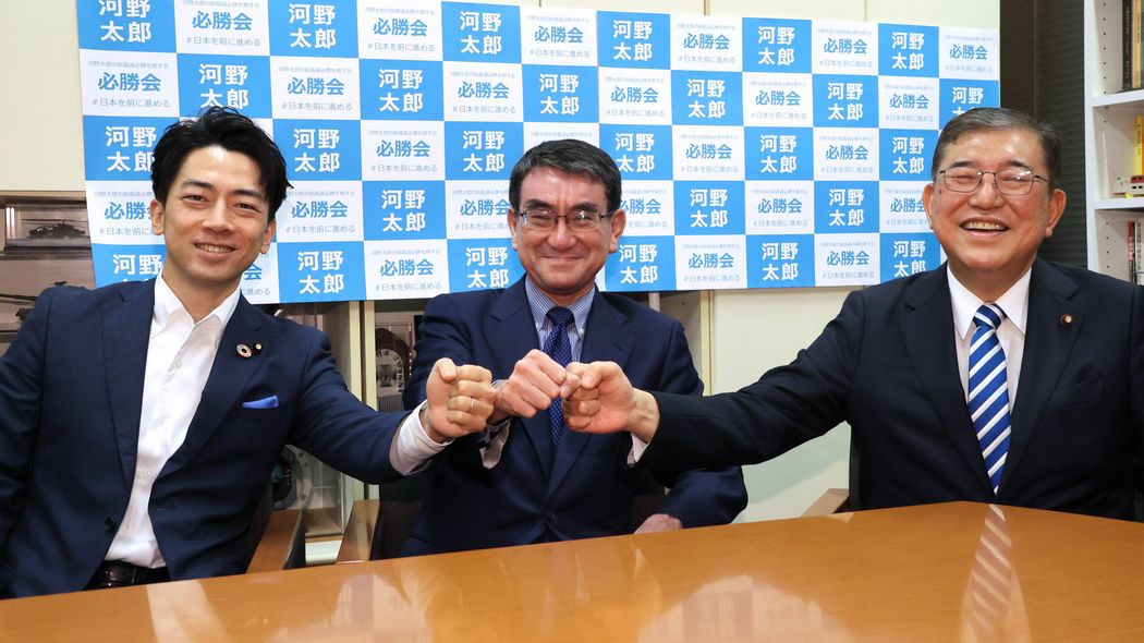 ｢これは古い自民党との戦いだ｣河野､小泉､石破連合は､"安倍支配"を本当に打ち破れるのか 菅首相も加勢することになったが…