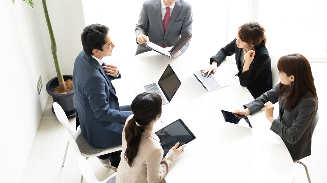 本当に頭のいい人は｢論破｣などする必要がない…さりげなく自分の意見を押し通すとっておきの｢三段論法｣ ｢結論｣は先に言わなくてもいい