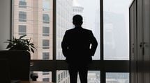 ｢大企業の部長では通用しない｣元経理部長が就活で撃沈…青ざめた50代への“積極求人案件”