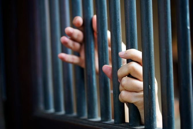 母親が覚せい剤使用で刑務所に(※写真はイメージです)