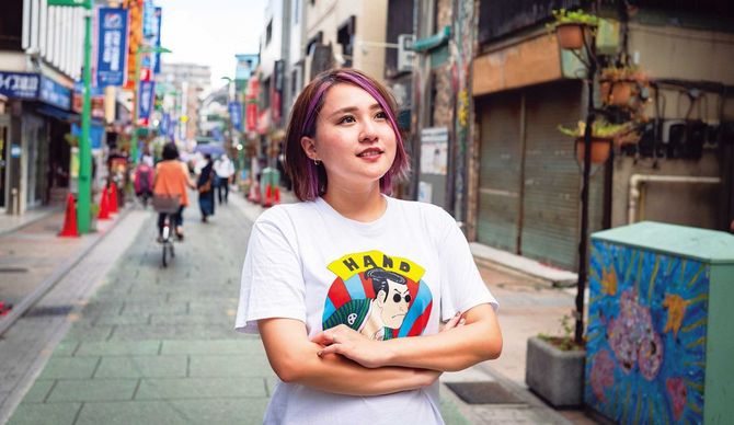 ユーチューバーで助産師のシオリーヌさん。日本における性教育の不十分さを語る。