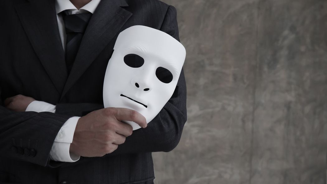 なぜ勝手に内見を断っていたのか…不動産会社の｢値下げしないと売れない｣を信じてはいけないワケ アメリカでは禁止されている｢両手取引｣のワナ