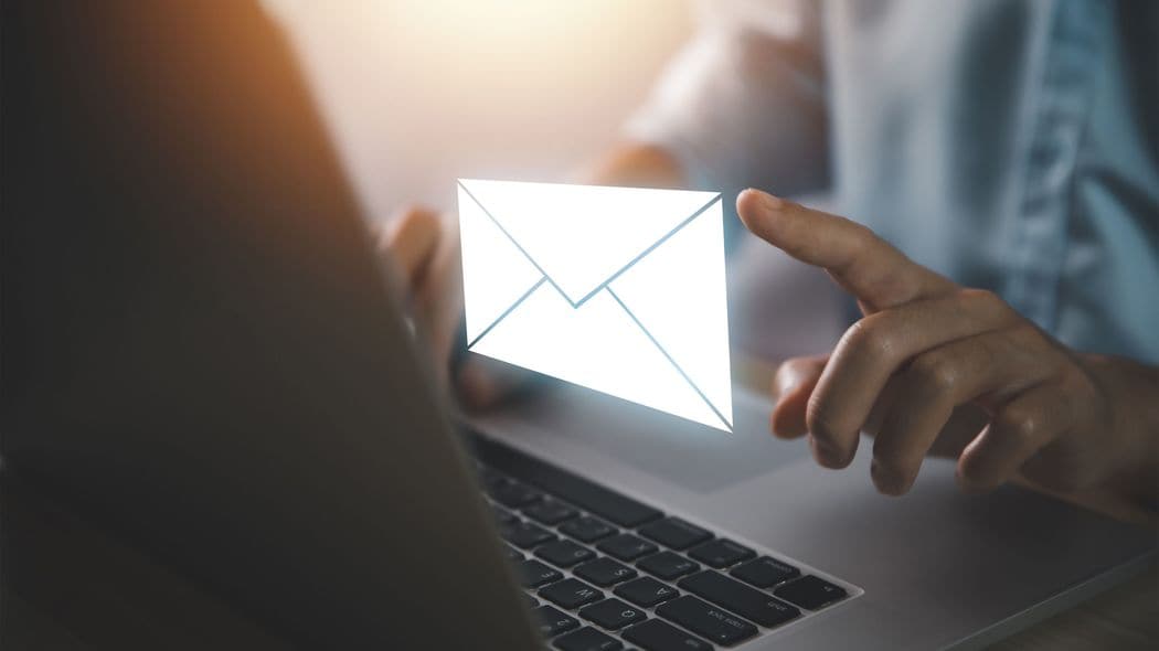 ｢この案件はどうしますか?｣部下からの相談に対し､超一流上司と二流上司で決定的に違う｢返信｣のルール 仕事が速い人の脳内で起きていること