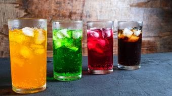 あなたVSドリンク｢ジュースや缶コーヒーの"見えない糖"が病気を引き起こす｣