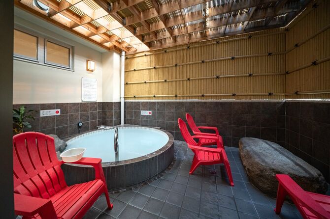 女湯のシルキーバス