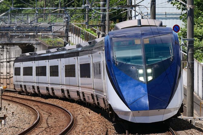 京成電気鉄道の特急「スカイライナー」