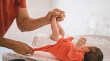 ためらった男性育休　取得後にイライラは妻へ　夫が気づいた過去の自分の姿