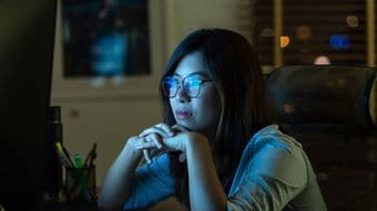 事実とは反する"感情"にとらわれた人を､社会はどう説得するべきか