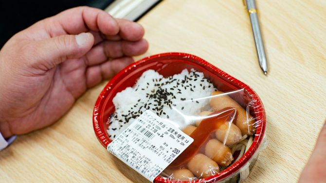 完成した「ウインナー弁当」