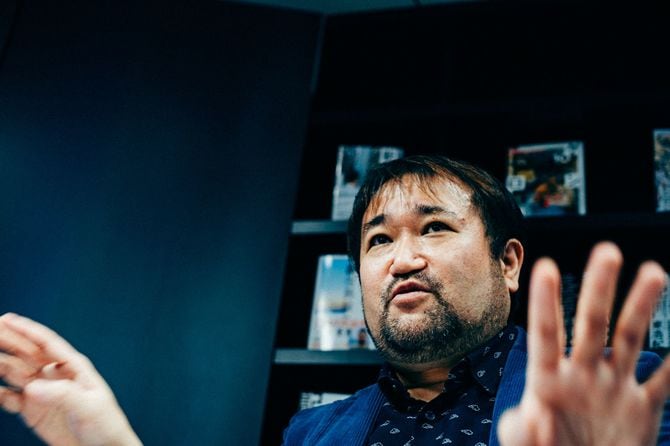 批評家で哲学者の東浩紀さん