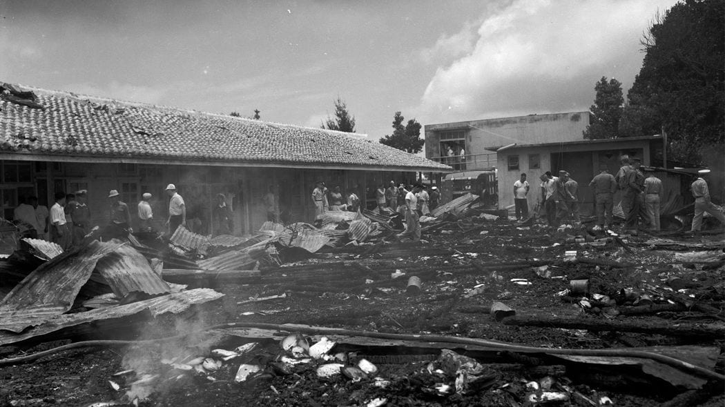 ｢2年生の子たちは生きたまま燃やされた｣教室を火の海にした｢17人死亡のジェット機小学校墜落事件｣をご存知か 欠陥だらけの米軍機は今日も住宅街を飛んでいる