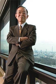 <strong>伊藤忠商事会長 丹羽宇一郎</strong>●1939年、愛知県生まれ。62年名古屋大学法学部卒業後、伊藤忠商事入社。98年社長、2004年より現職。「自立の精神と負けない心を持ってほしい。そういう気持ちで日々努力する人は、情報が流れてもパッと掴める。時間の緊張感が大切だ」