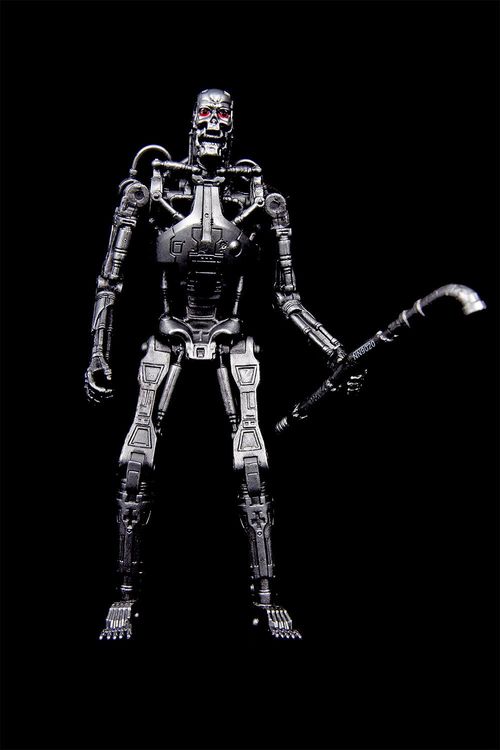 『ターミネーター』に登場する殺人ロボットのフィギュア