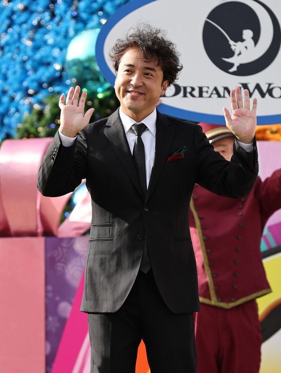 ユニバーサル・スタジオ・ジャパン（ＵＳＪ）で行われた映画「ボス・ベイビー　ファミリー・ミッション」の公開記念イベントに出演するムロツヨシ