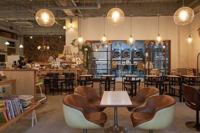 「喫茶ランドリー　ホシノタニ店」