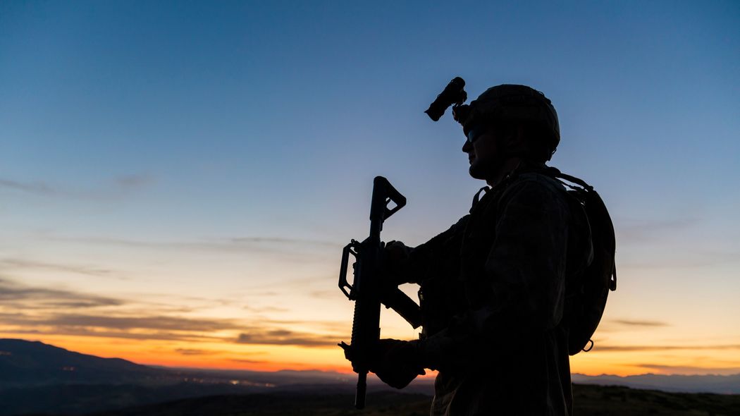 "頭の中が真っ白"状態のとき､自衛隊員が最速で落ち着きを取り戻す方法 ｢心の限界値｣を高める1カ月鍛錬