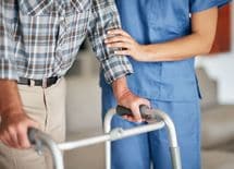 親の介護を「いくらかかるか」で考えるな