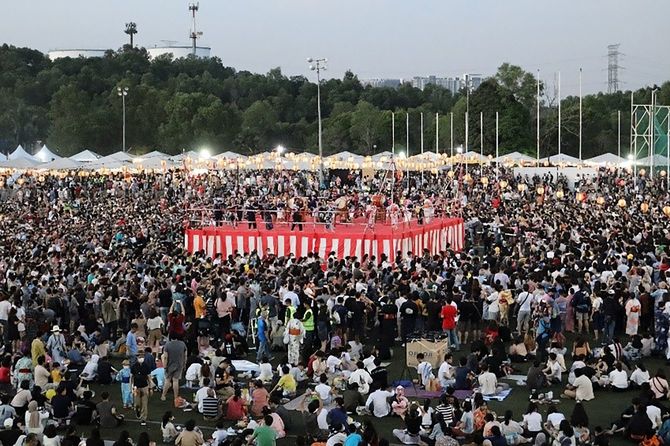 7月16日にクアラルンプールで開かれた盆踊り大会の様子