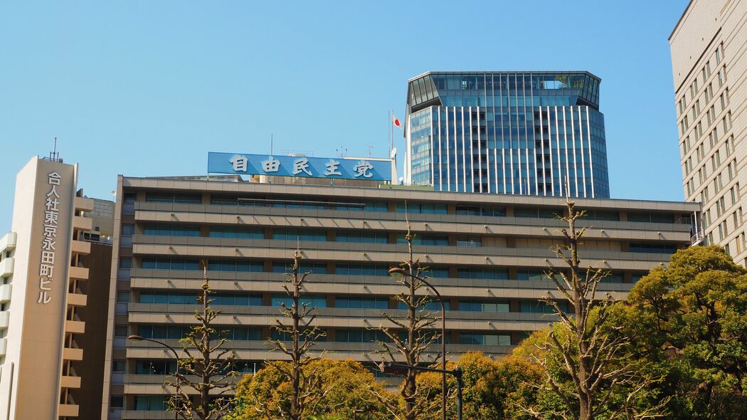 ｢高市派｣をつくる絶好のチャンス?　解散･総選挙へと決断を促した｢自民党大勝｣の情勢調査と｢スキャンダル｣