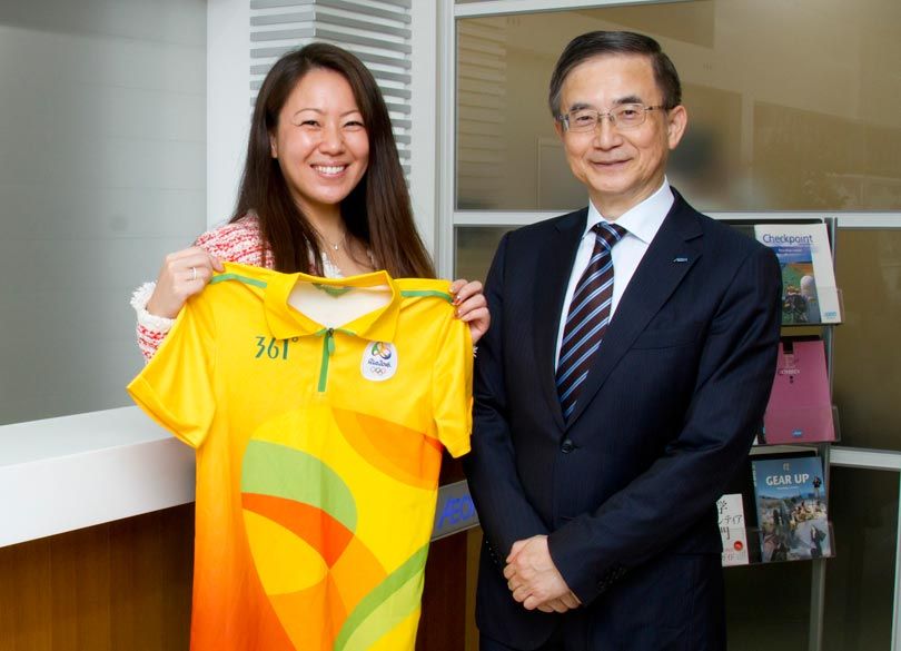 五輪ボランティアが世界中から集まる理由 渡航費や滞在費は「自腹」だが……