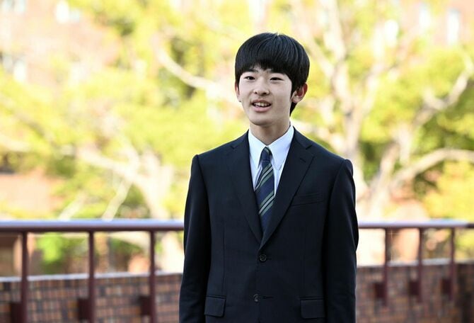 筑波大の入学式に臨まれる秋篠宮家の長男悠仁さま。2025年4月5日午前、茨城県つくば市（代表撮影）