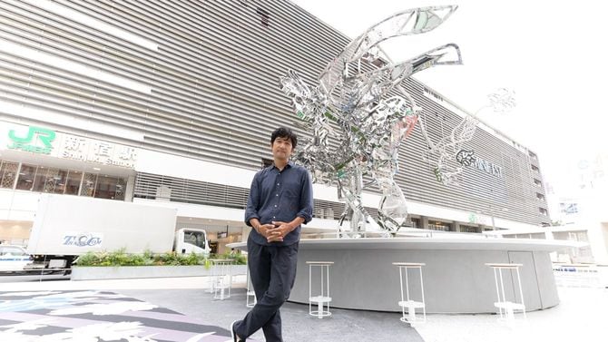 現代美術家の松山智一氏