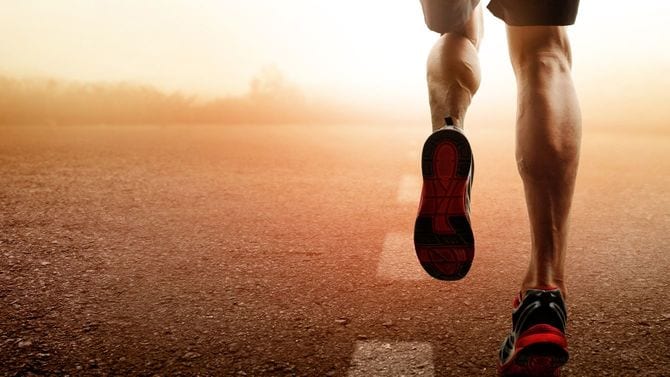 ランナーの足元