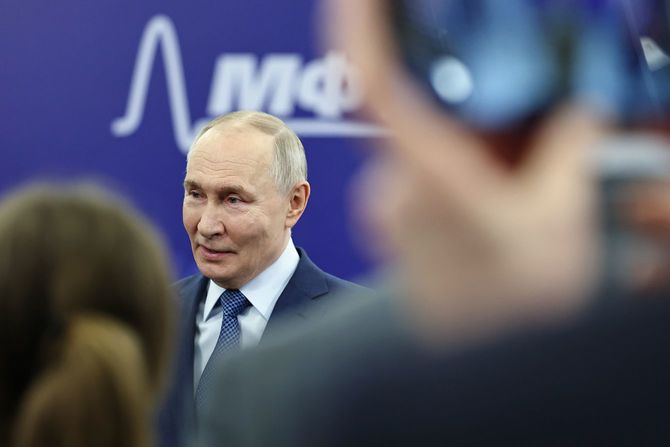 2026年1月23日、ロシアのウラジーミル・プーチン大統領が、ロシア・モスクワ州ドルゴプルードヌイにあるモスクワ物理工科大学（MIPT）を訪問し、学生や卒業生と面会した