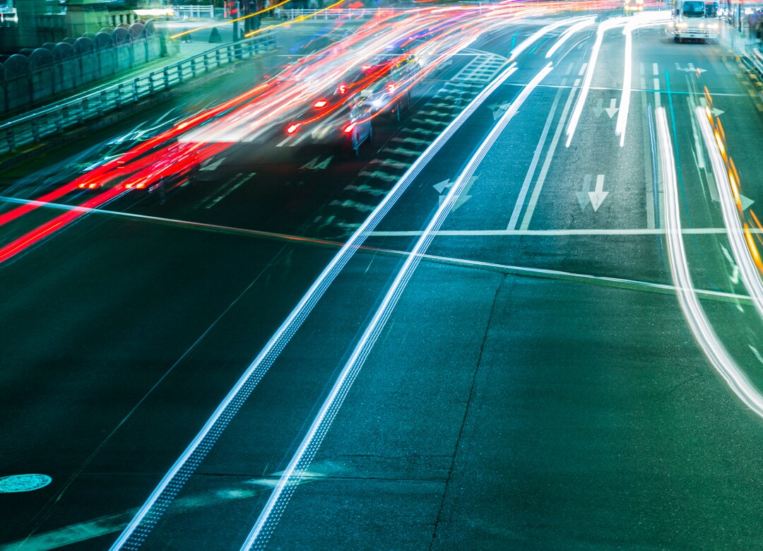 あおり運転防止 無償ステッカーの魔力 ドライブレコーダーの併用で効果大 President Online プレジデントオンライン