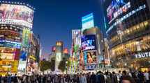 ｢バーキン買うなら豊胸しろ｣には衝撃を受けた…北京､ハワイ､LAに住んだギャルが日本に帰国して驚いたこと